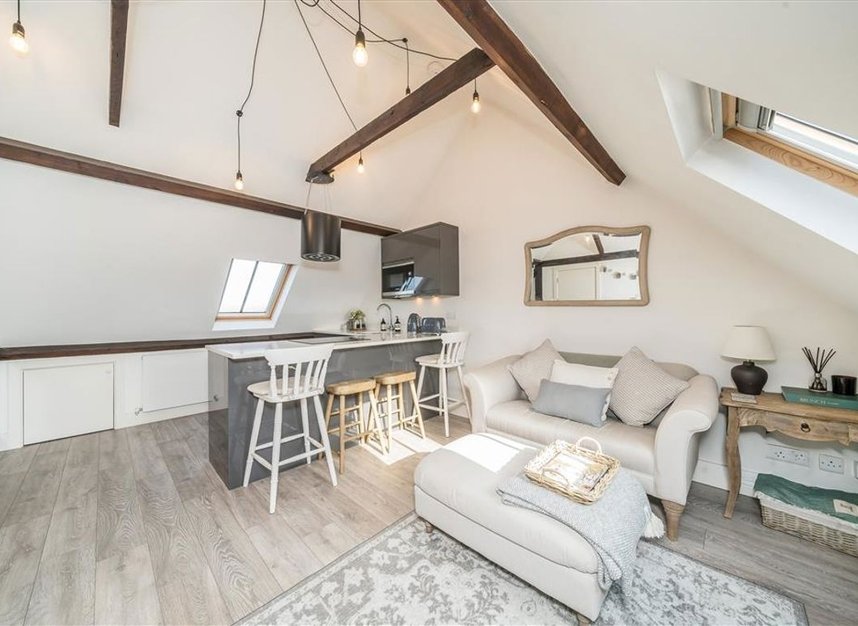 Properties for sale in High Street - KT1 4DG view4
