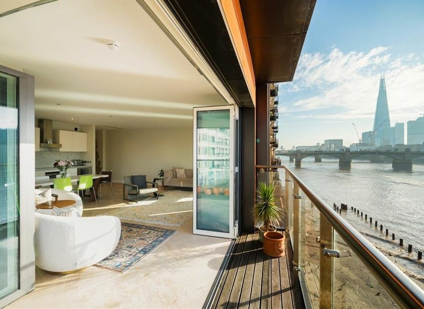 High Timber Street, London, EC4V