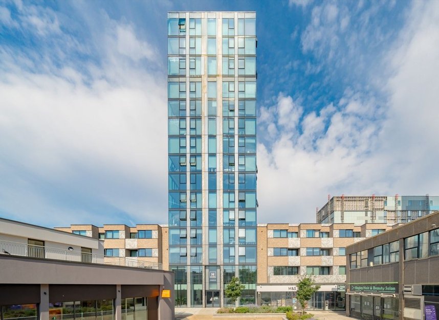 Properties for sale in Highgate Hill - N19 5FG view4