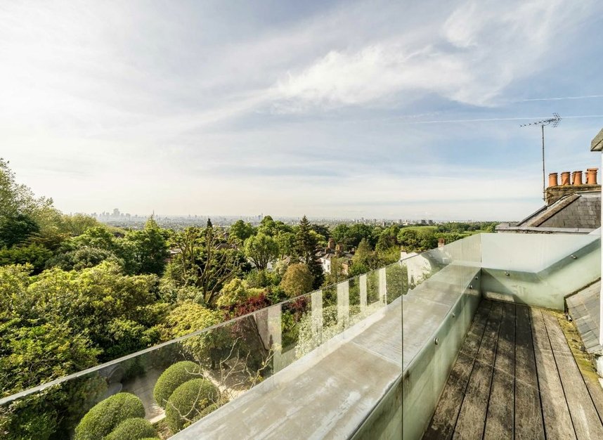 Properties sold in Highgate West Hill - N6 6LU view11
