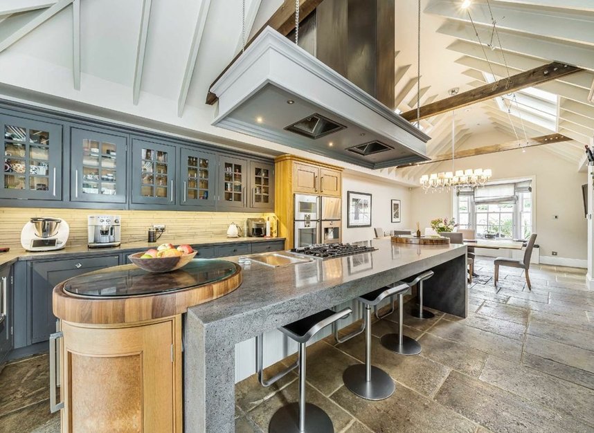 Properties sold in Highgate West Hill - N6 6LU view3