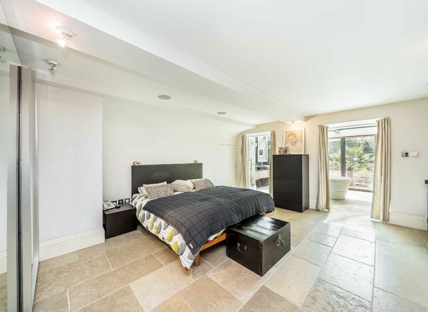 Properties sold in Highgate West Hill - N6 6LU view5