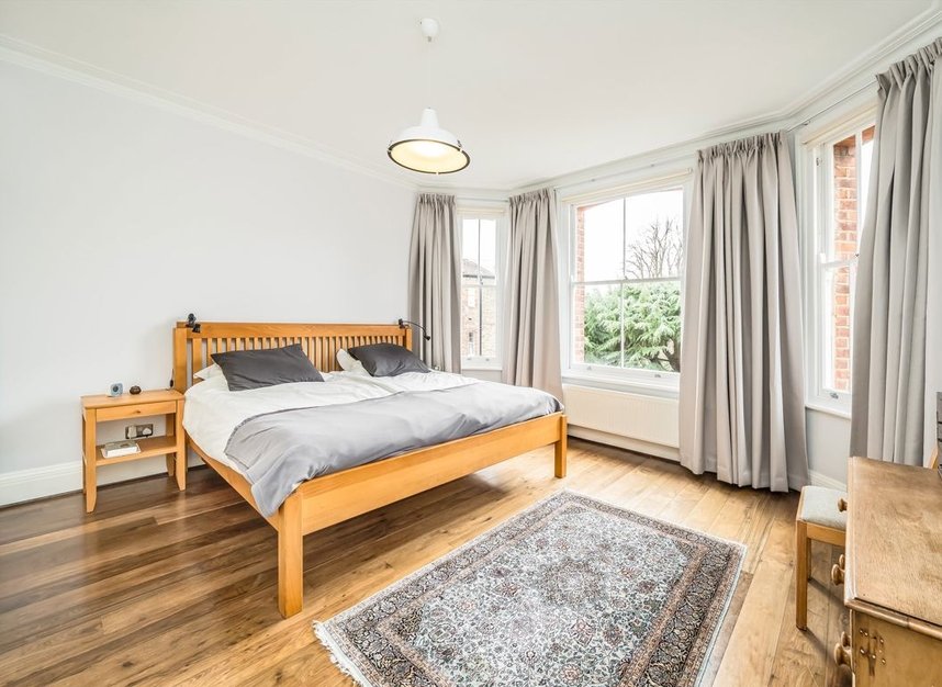 Properties for sale in Highgate West Hill - N6 6AS view5