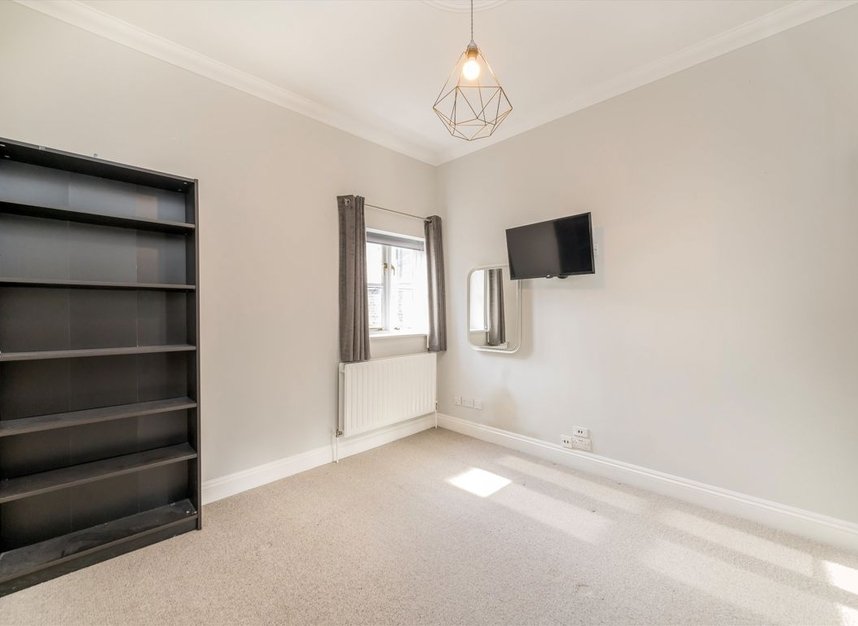 Properties for sale in Hillcourt Road - SE22 0PF view12