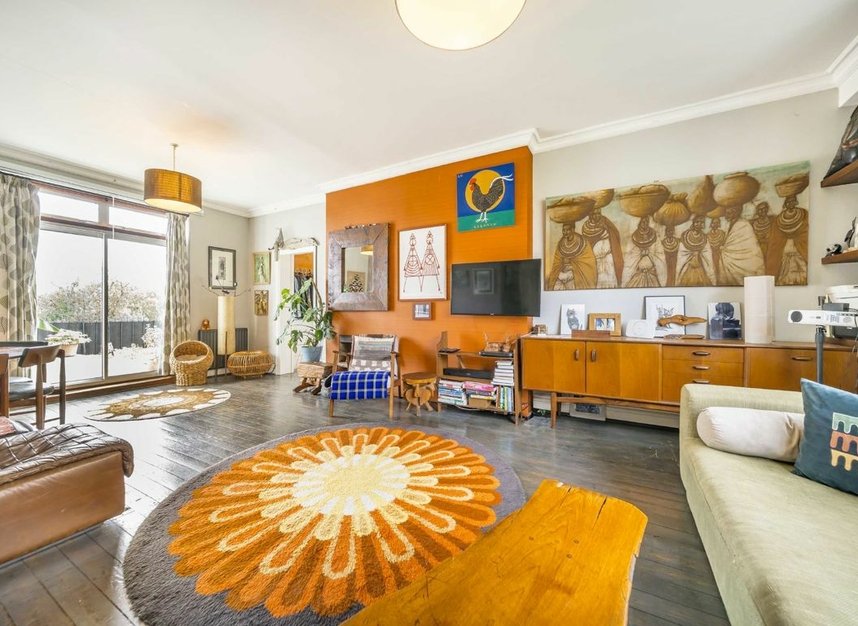 Properties for sale in Hillside Road - SW2 3HL view2