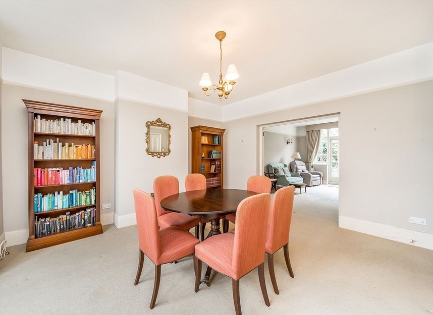 Properties for sale in Hillway - N6 6QB view10