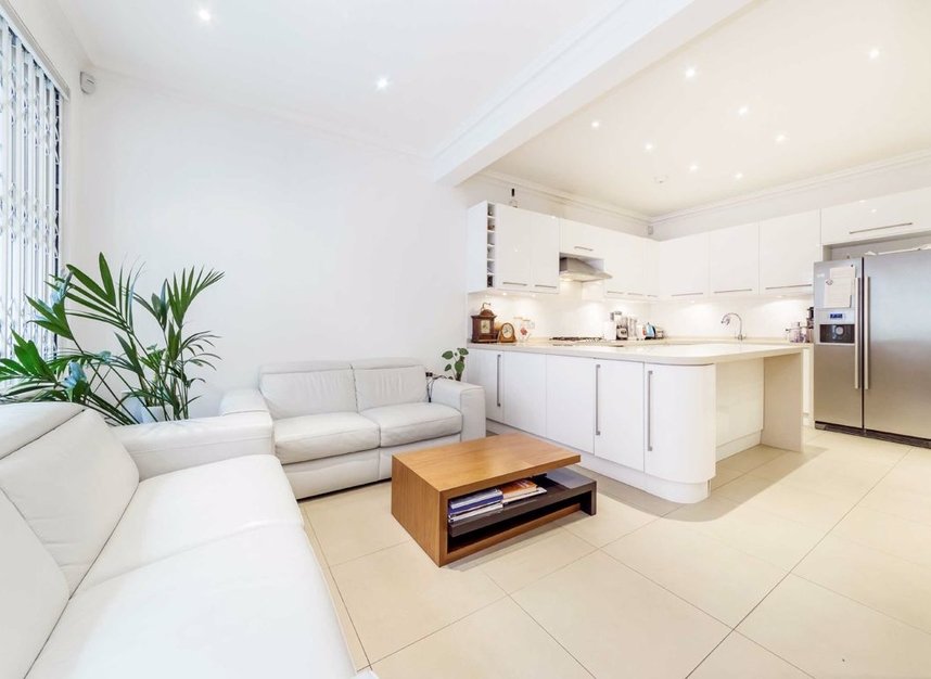 Properties sold in Holbein Mews - SW1W 8NN view5