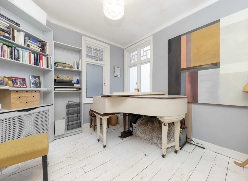 House for sale in Holland Road, London, NW10 (Ref 196172) Dexters