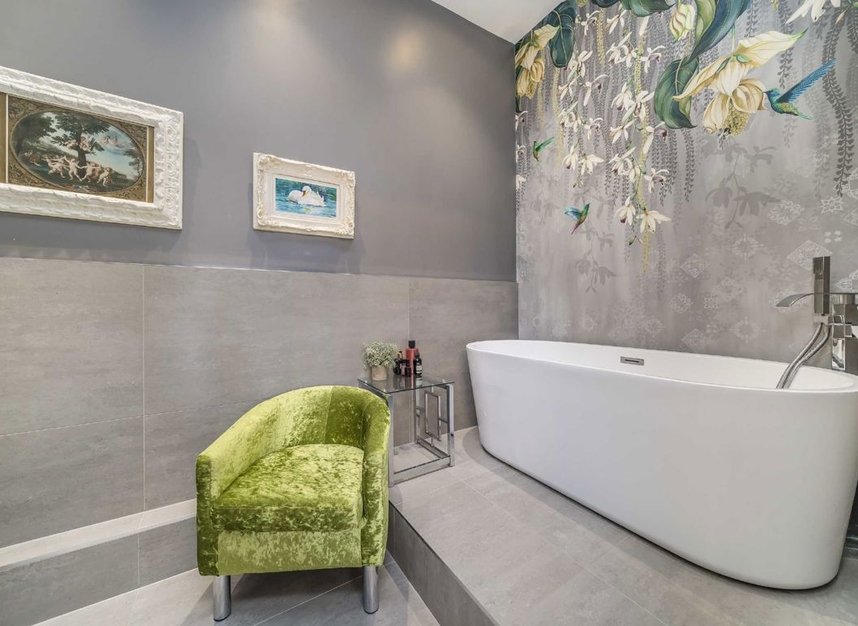 Properties for sale in Homefield Road - W4 2LN view12