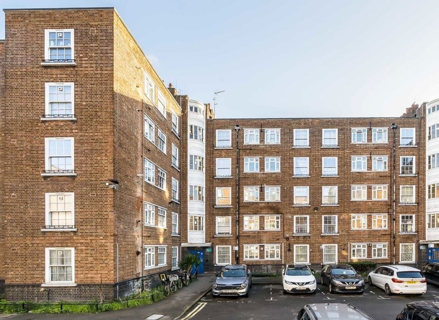 Properties for sale in Homerton High Street - E9 6BH view1