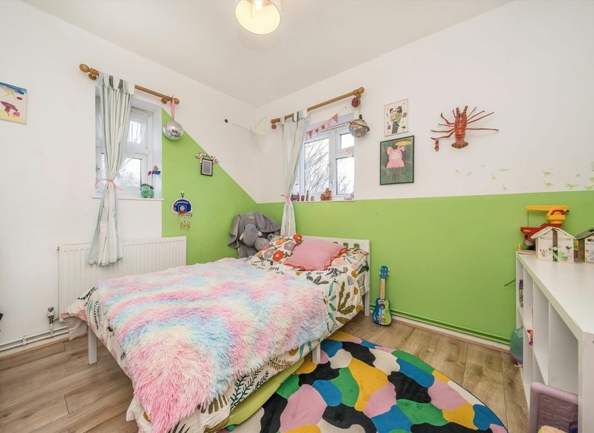 Properties for sale in Horne Way - SW15 1JD view5