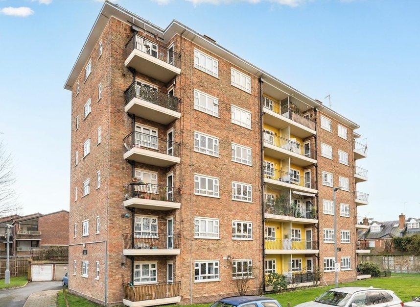 Properties for sale in Horne Way - SW15 1JD view7