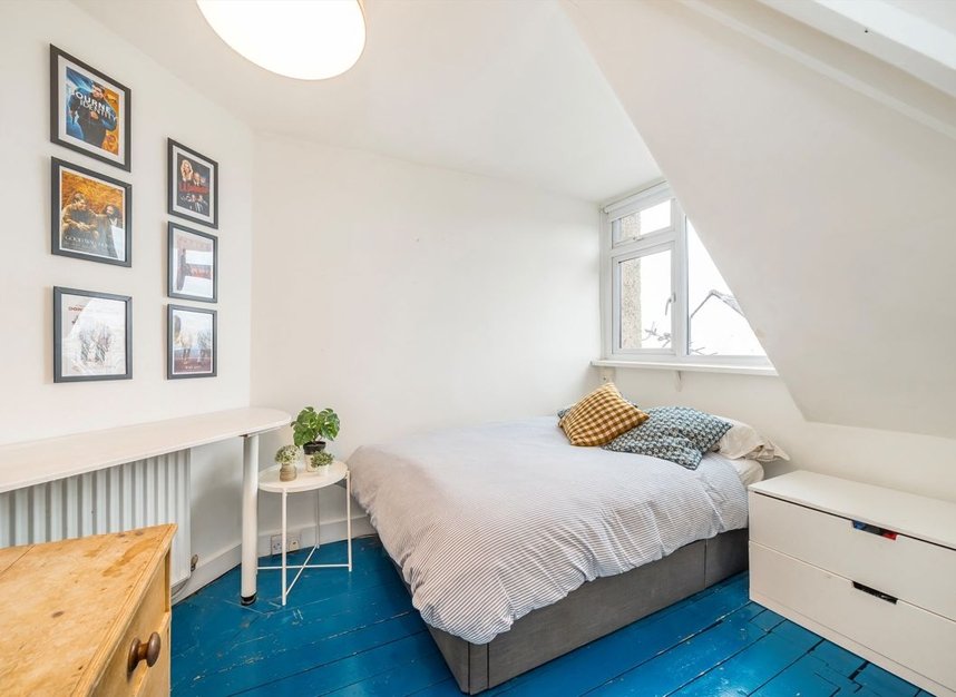 Properties for sale in Hornsey Lane - N6 5LU view12