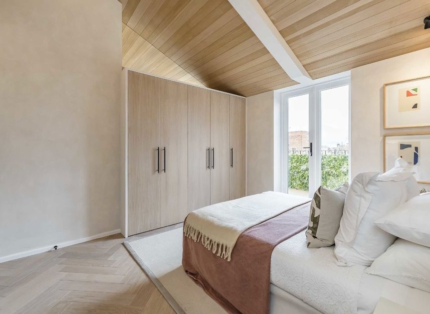 Properties for sale in Hortensia Road - SW10 0QR view4