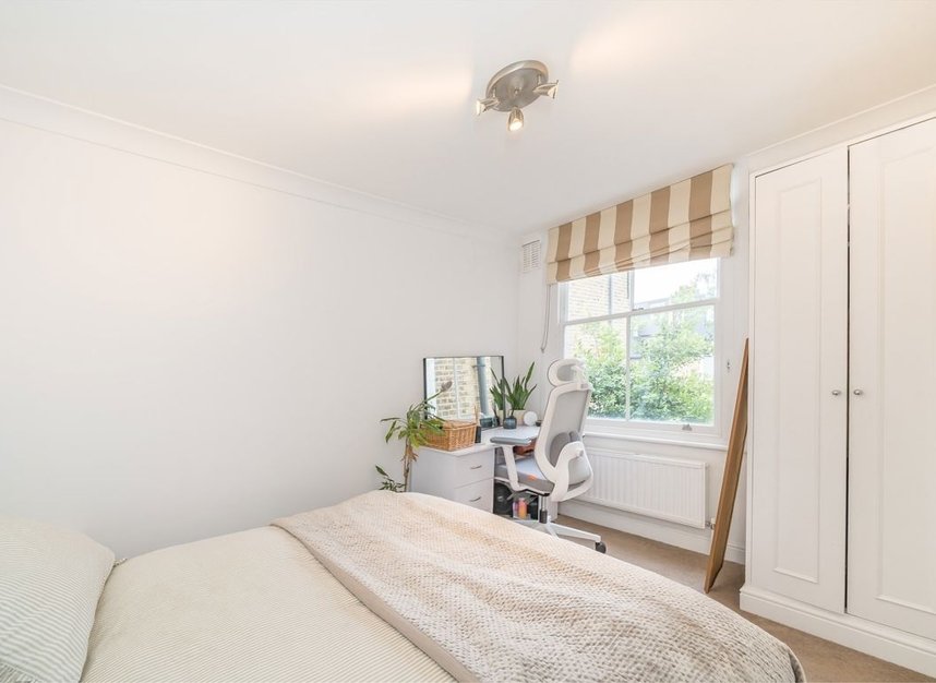 Properties for sale in Hubert Grove - SW9 9PD view6