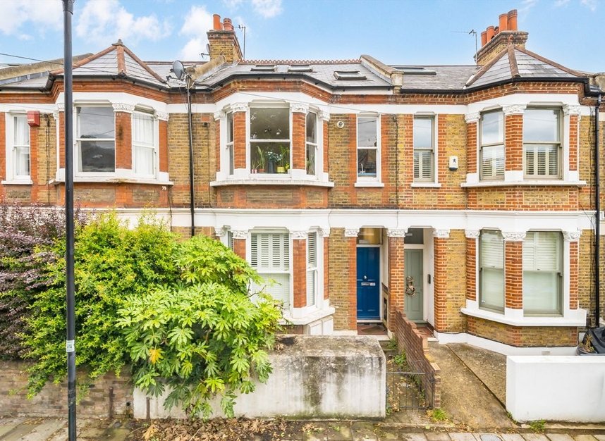 Properties for sale in Hubert Grove - SW9 9PD view1