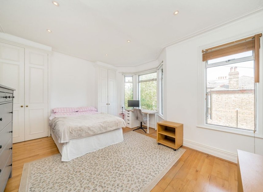 Properties for sale in Hubert Grove - SW9 9PA view4