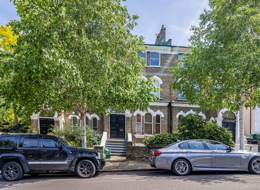 Properties for sale in Huddleston Road - N7 0RE view1