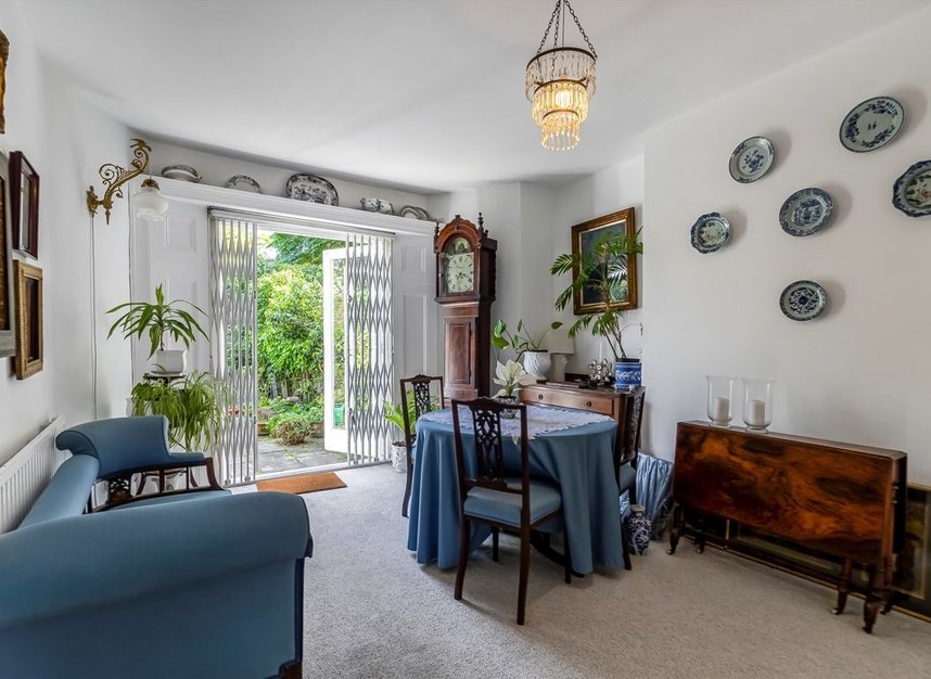 Properties for sale in Huddleston Road - N7 0RE view3