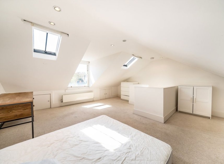 Properties for sale in Hugo Road - N19 5EU view6