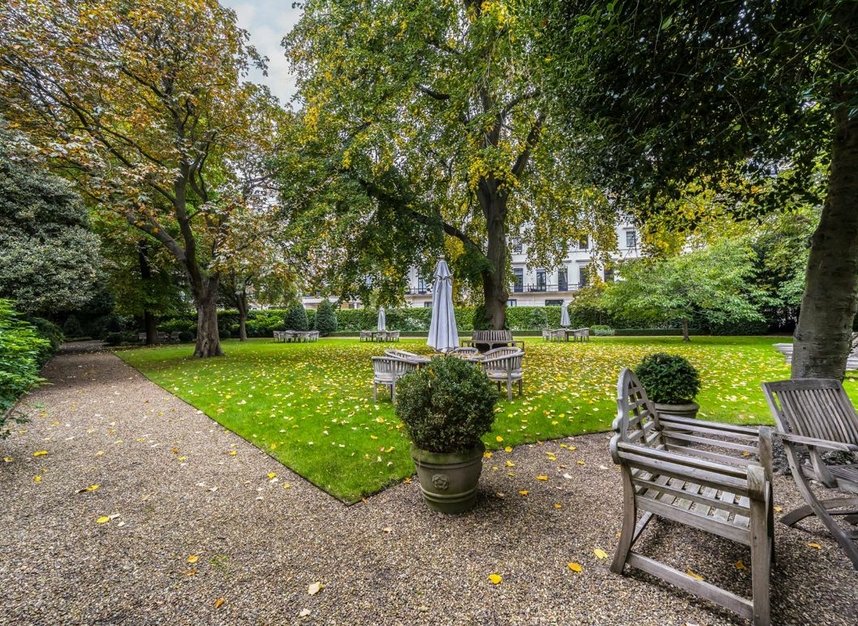 Properties for sale in Hyde Park Gardens - W2 2ND view7
