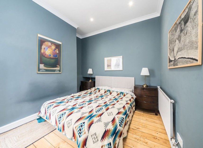 Properties for sale in Ickburgh Road - E5 8AD view7