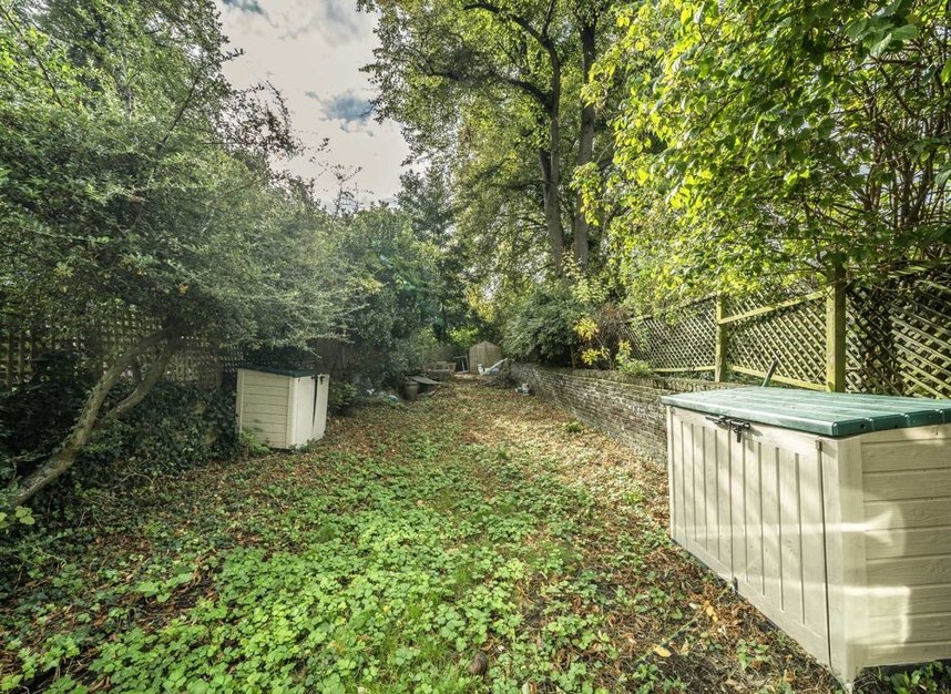 Properties for sale in Ickburgh Road - E5 8AD view10
