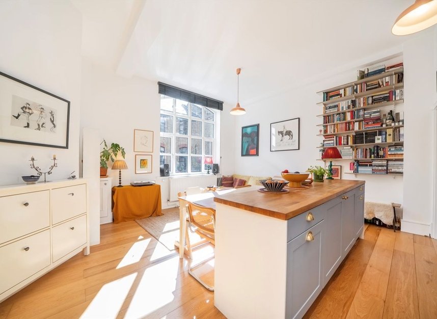 Properties for sale in Independent Place - E8 2HE view3