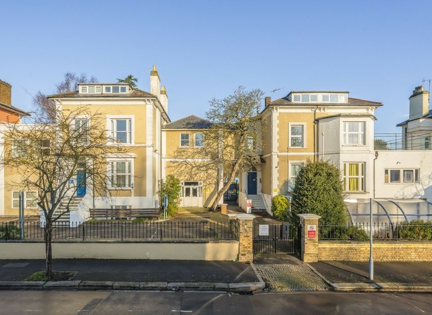 Isleworth, London TW7