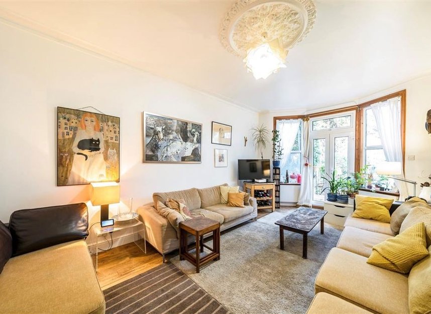 Properties for sale in Jerningham Road - SE14 5NQ view2