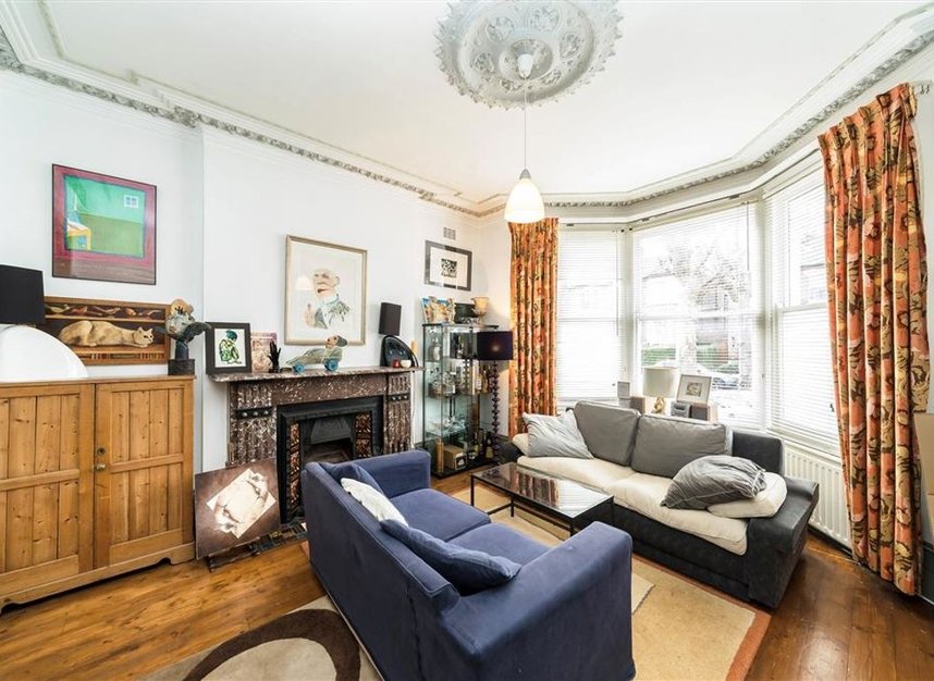 Properties for sale in Jerningham Road - SE14 5NQ view5