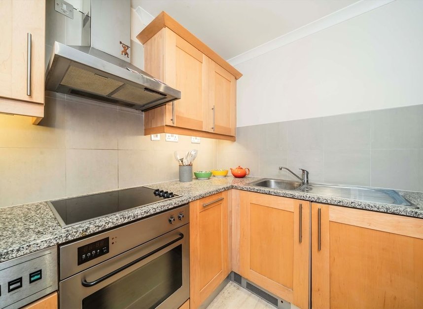 Properties for sale in John Adam Street - WC2N 6HA view3