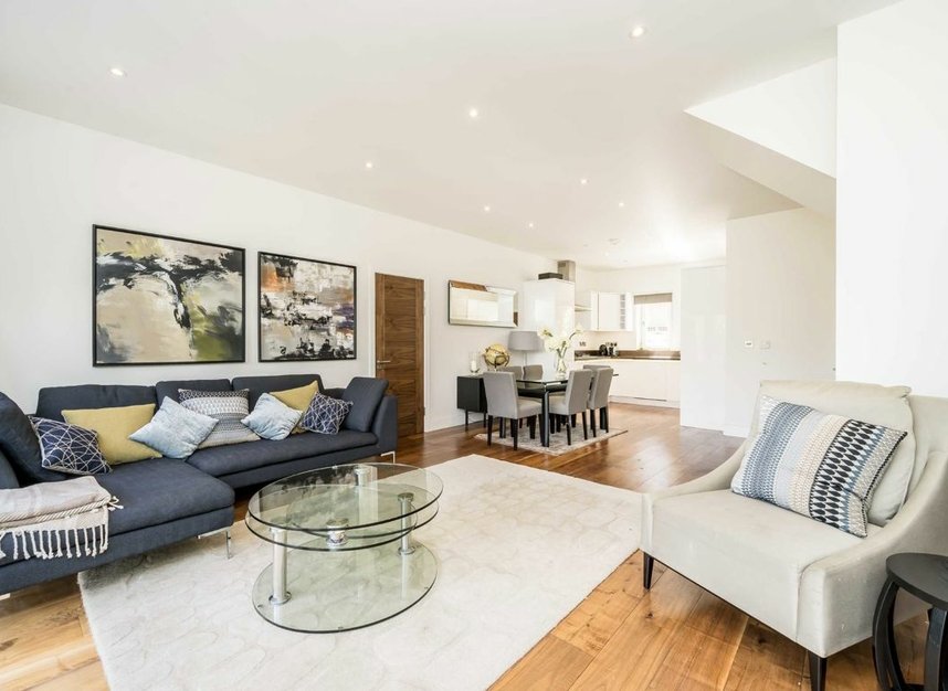 Properties for sale in John Bull Place - W4 5GW view2