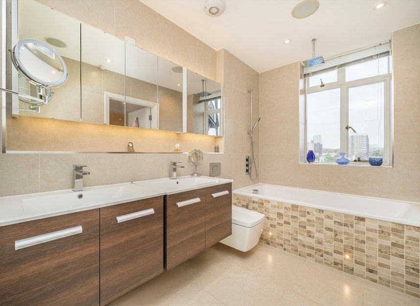 Properties for sale in John Street - WC1N 2BF view10