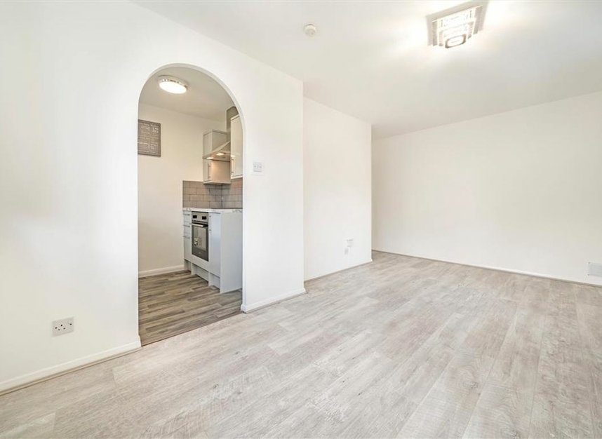 Properties sold in John Williams Close - SE14 5XD view2