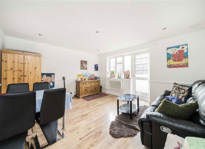 Properties for sale in Jubilee Street - E1 3EN view2