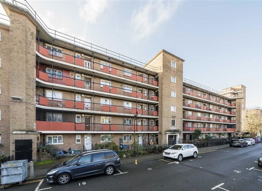 Properties for sale in Jubilee Street - E1 3EN view1