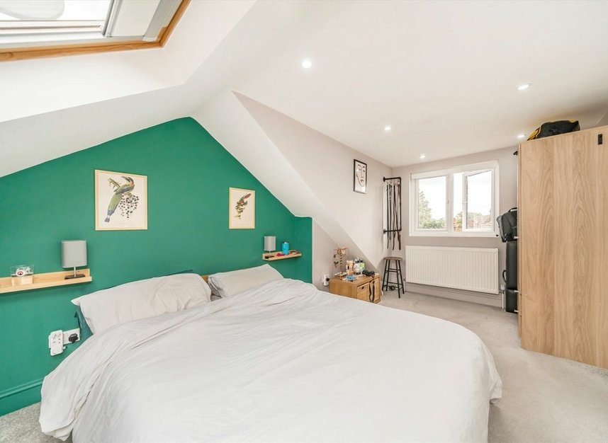 Properties for sale in Kenworthy Road - E9 5RB view5