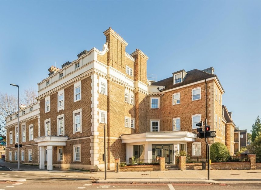 Properties for sale in Kew Bridge Road - TW8 0FA view1