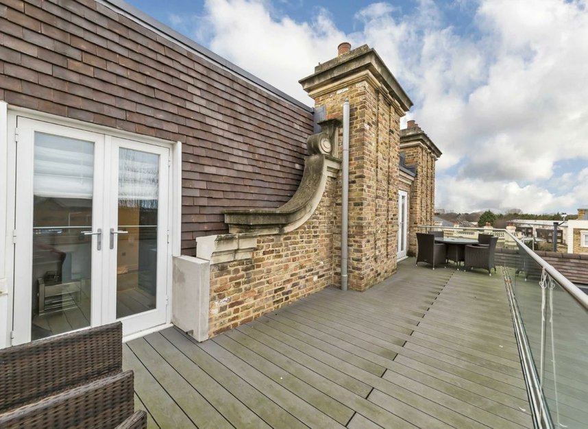 Properties for sale in Kew Bridge Road - TW8 0FA view6