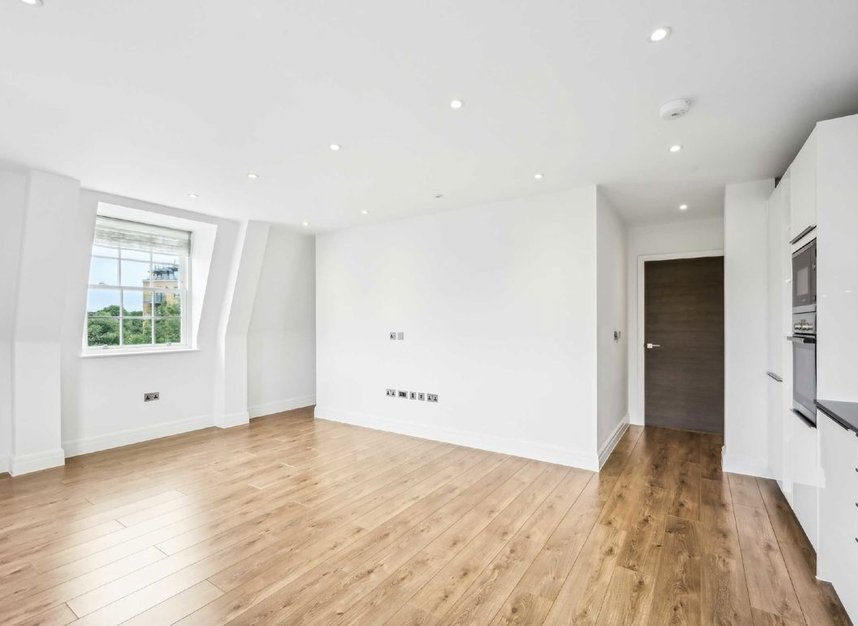 Properties for sale in Kew Bridge Road - TW8 0FA view2