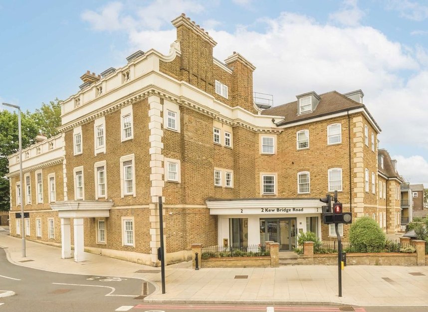 Properties for sale in Kew Bridge Road - TW8 0FA view1