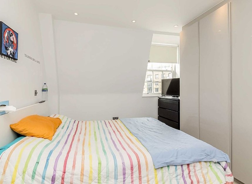 Properties for sale in Kew Bridge Road - TW8 0FA view5
