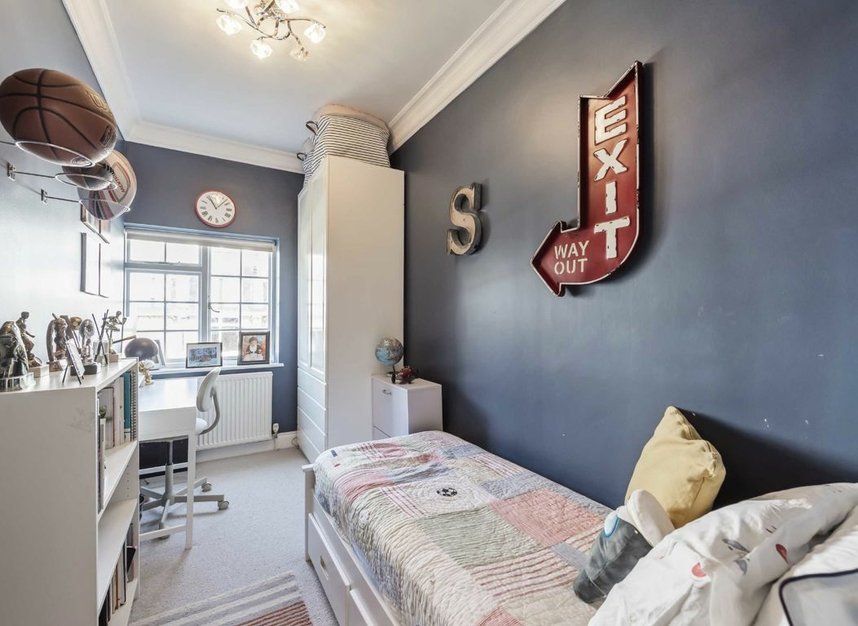 Properties sold in Kidderpore Avenue - NW3 7SP view6