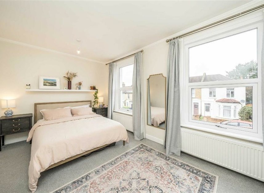 Properties sold in Killearn Road - SE6 1BT view5