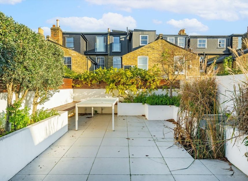 Properties for sale in Kimberley Road - SW9 9DG view15