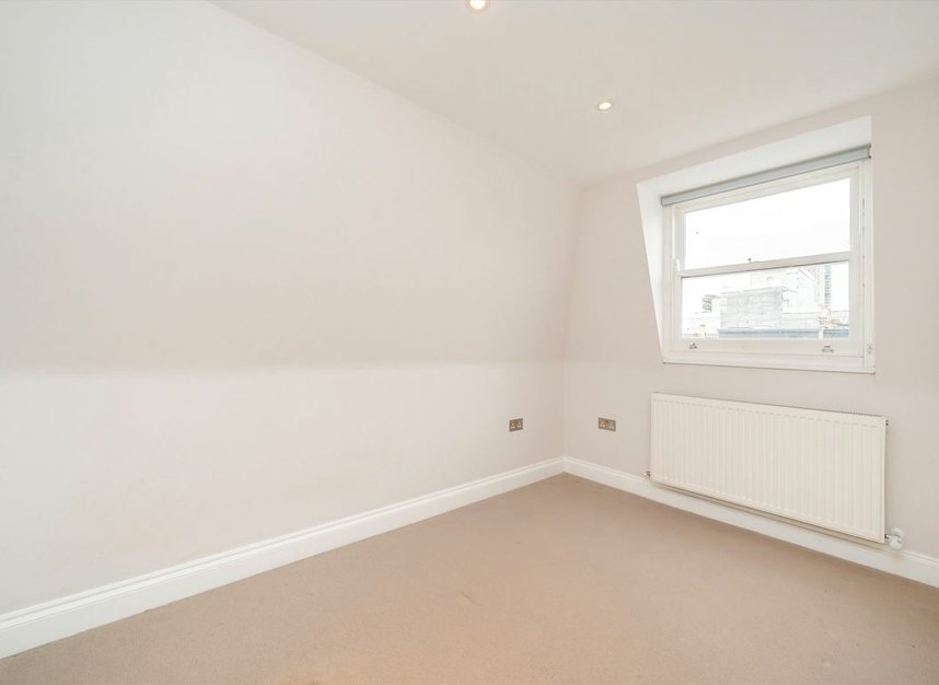 Properties for sale in Kimberley Road - SW9 9DG view9
