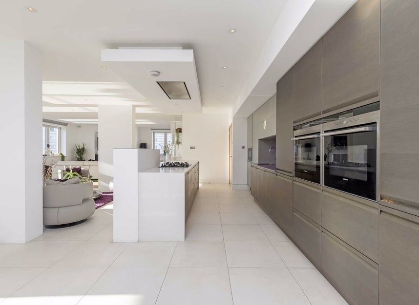 Properties for sale in King's Quay - SW10 0UX view4