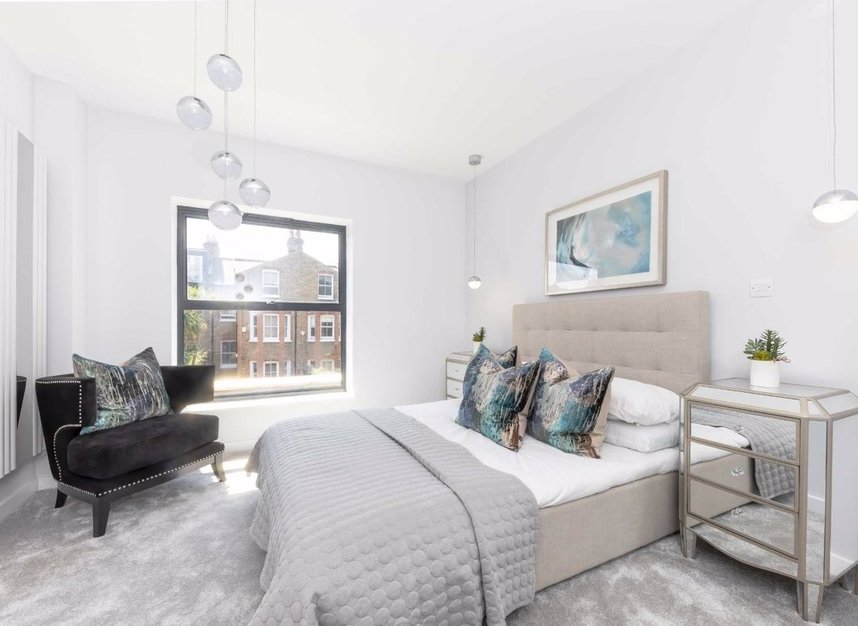 Properties for sale in Kings Avenue - SW4 8EQ view3