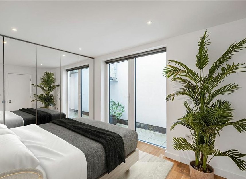 Properties for sale in Kings Avenue - SW4 8BH view10